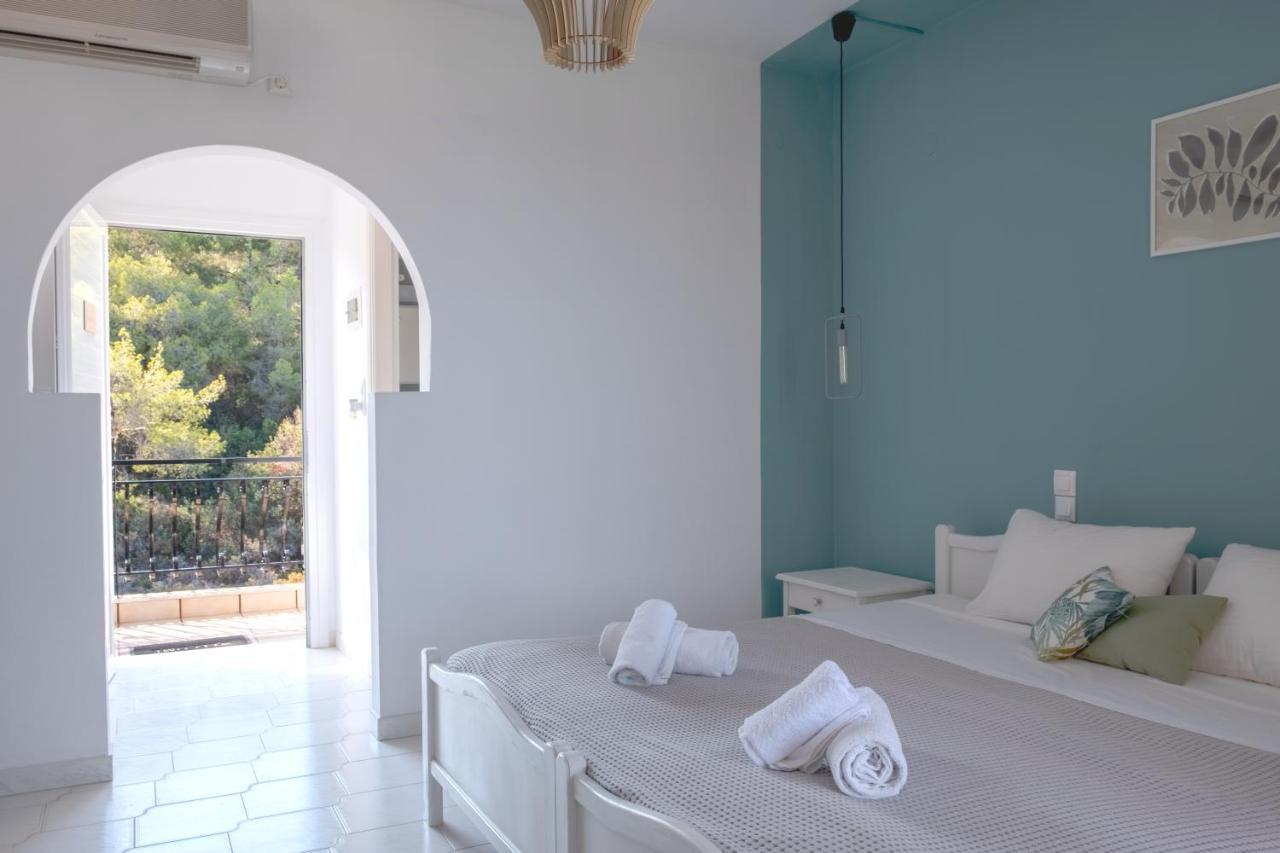 Pefkides Aegina Boutique Apartments Agia Marina  Esterno foto
